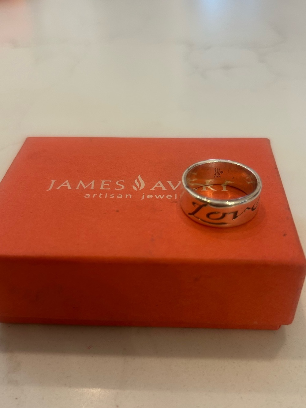 RETIRED ** James Avery Silver 'Love' Band